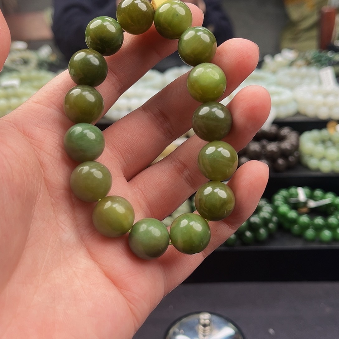 和田玉手串未镶嵌