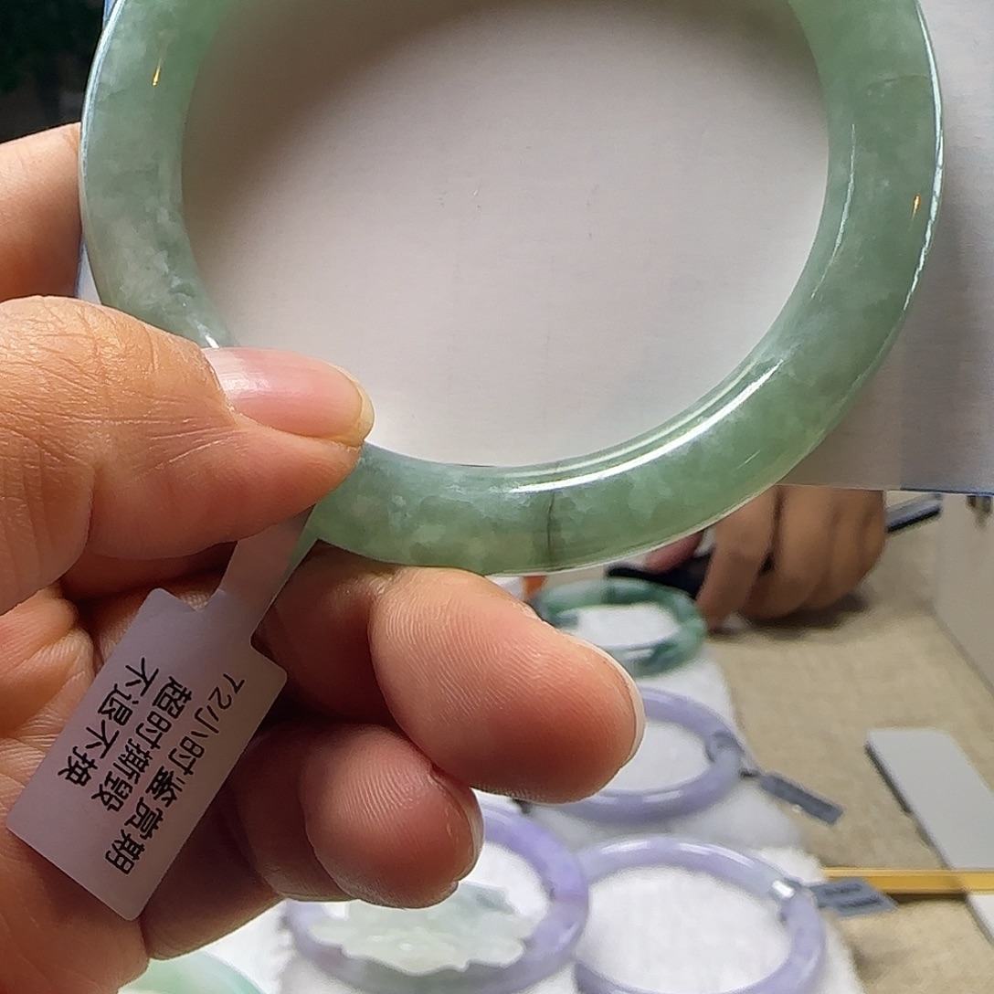 翡翠未镶嵌手镯60冰晴水底翡翠手镯