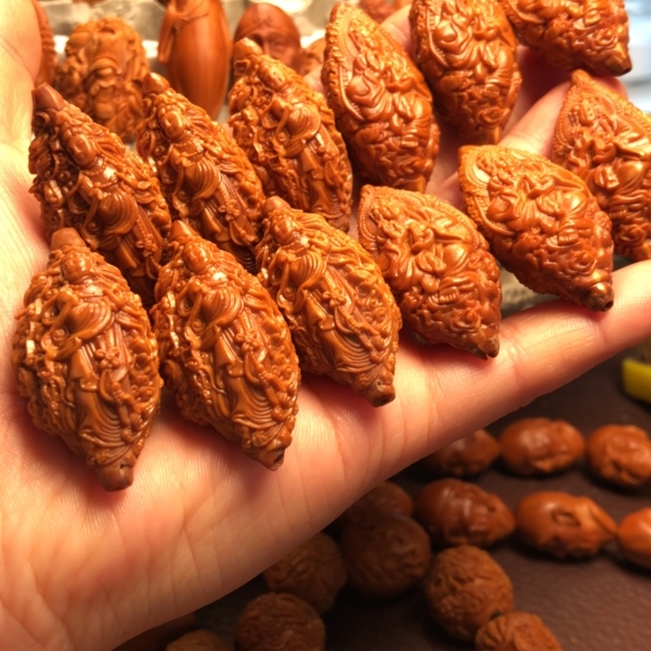 不***.橄榄核吊坠橄榄核雕刻的单子