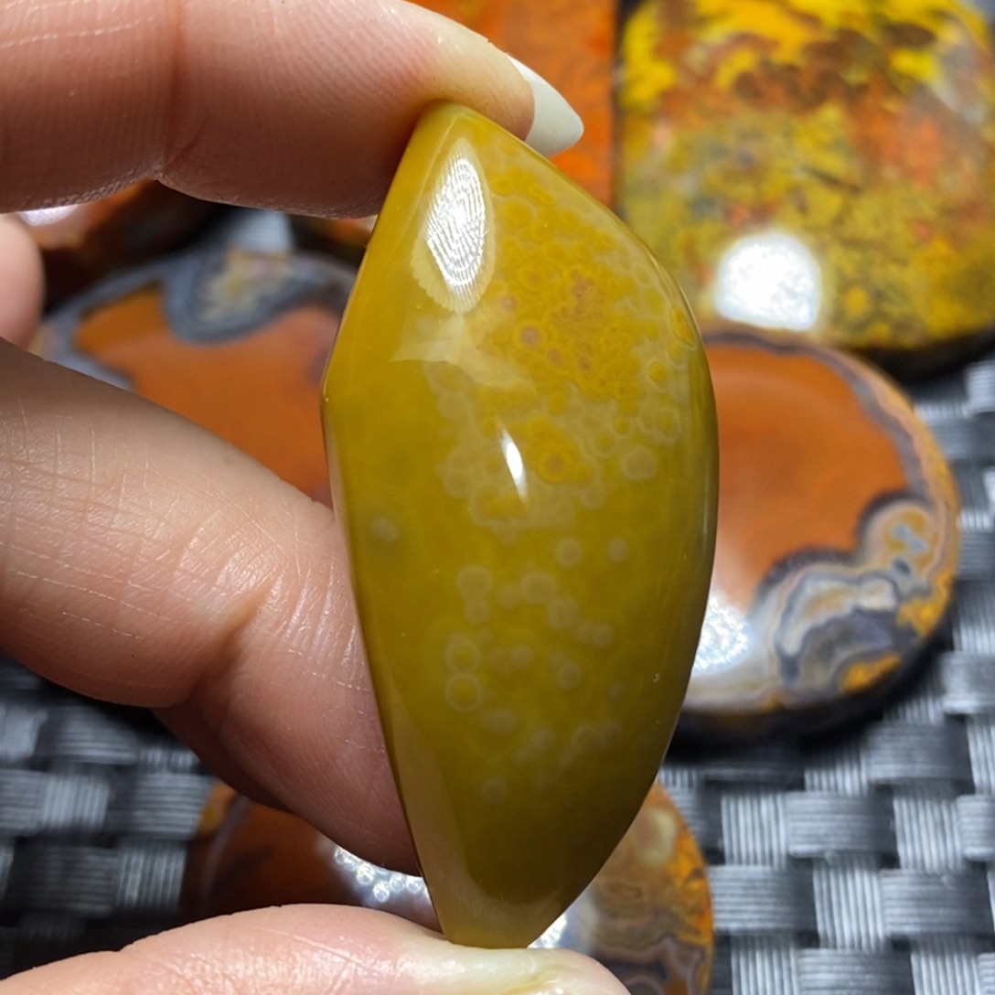 玛瑙/玉髓挂坠未镶嵌