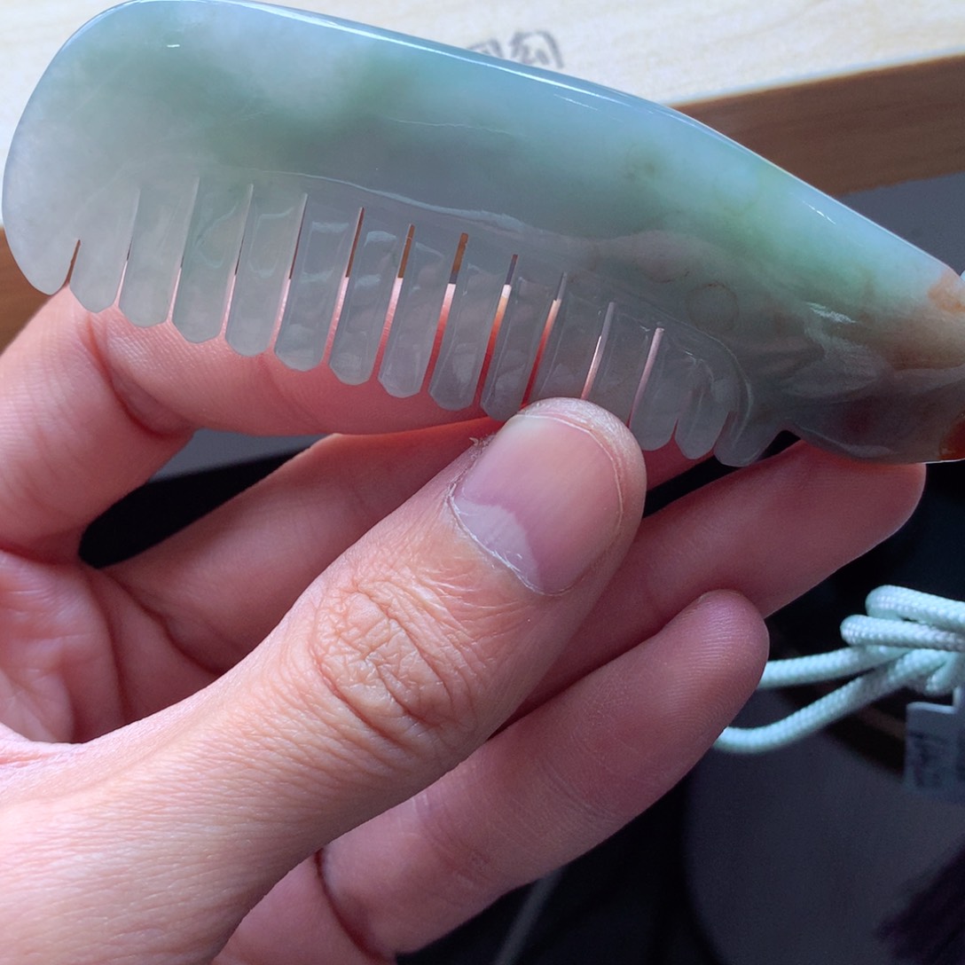 翡翠颈饰未镶嵌吊坠