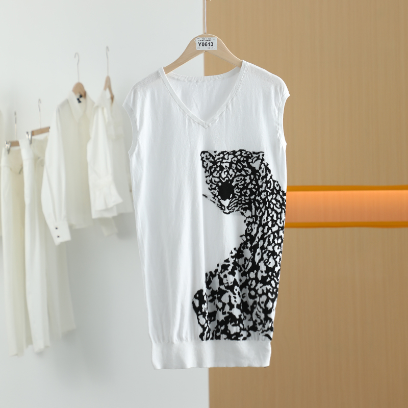 【半价q仓-唐长老自营】货号Y0613女装春秋新款女装简约百搭T恤YL