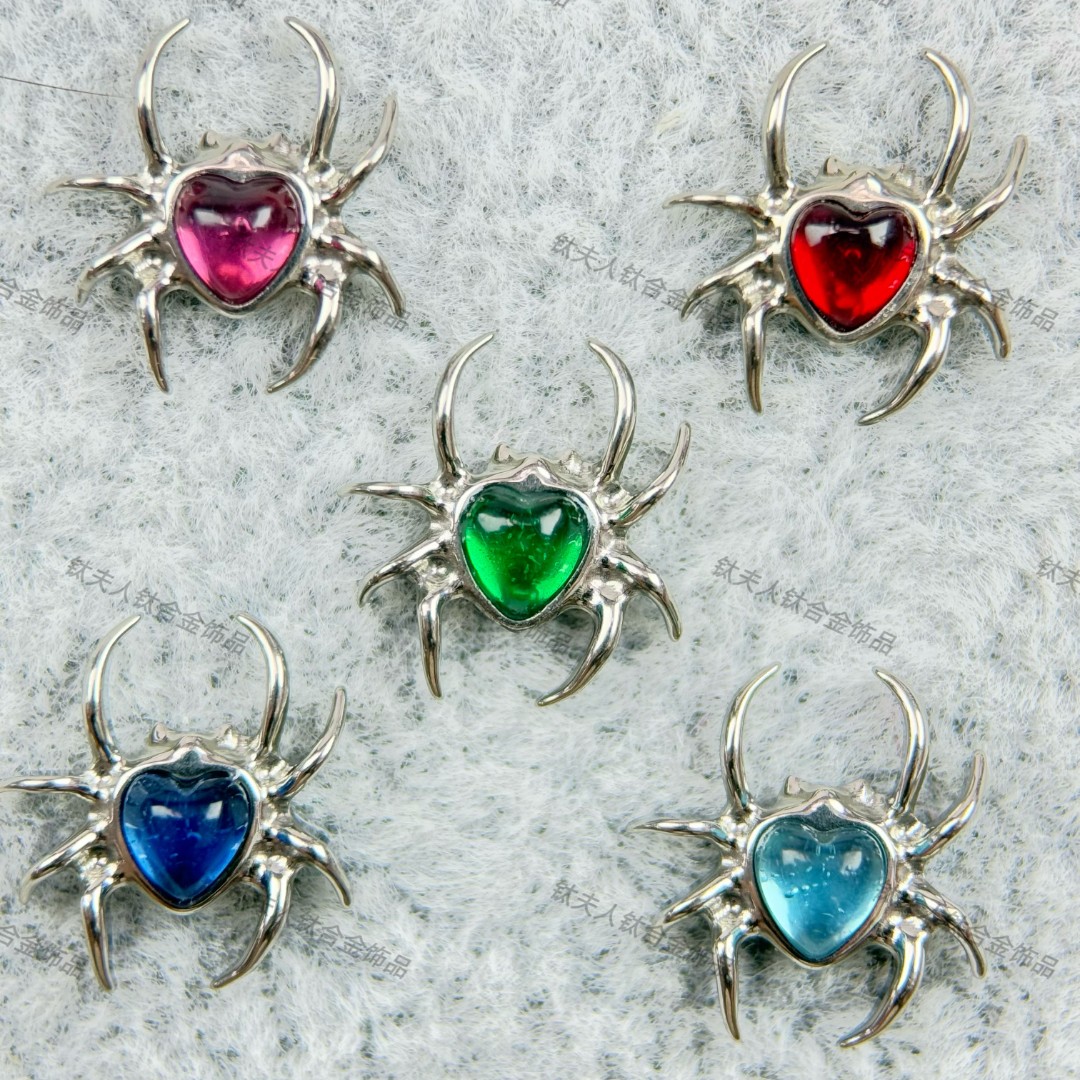 钛合金耳饰 爱心蛋白石蜘蛛 F136钛合金耳饰 0.9牙口 饰品头