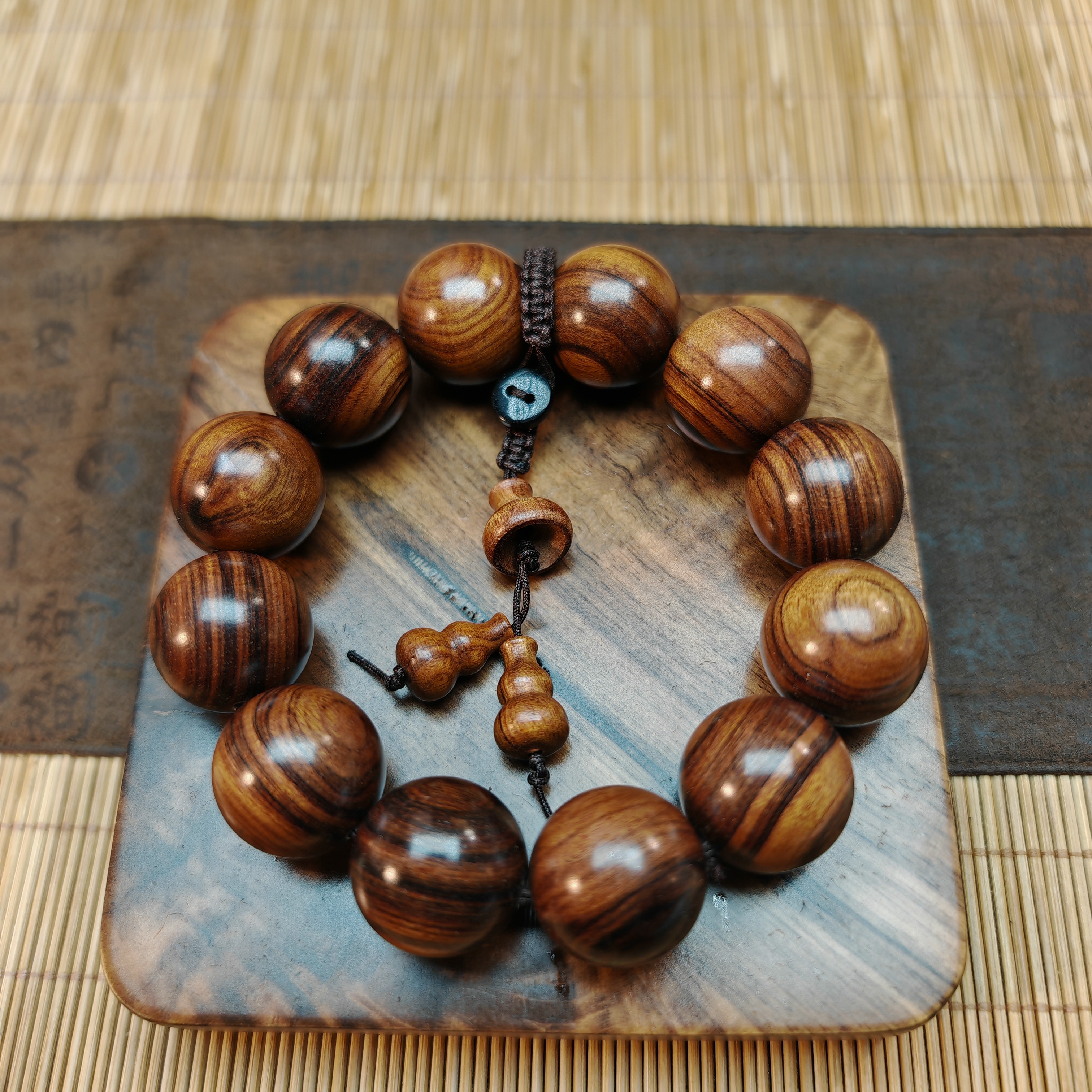 2.0花梨木活扣吊坠手串002