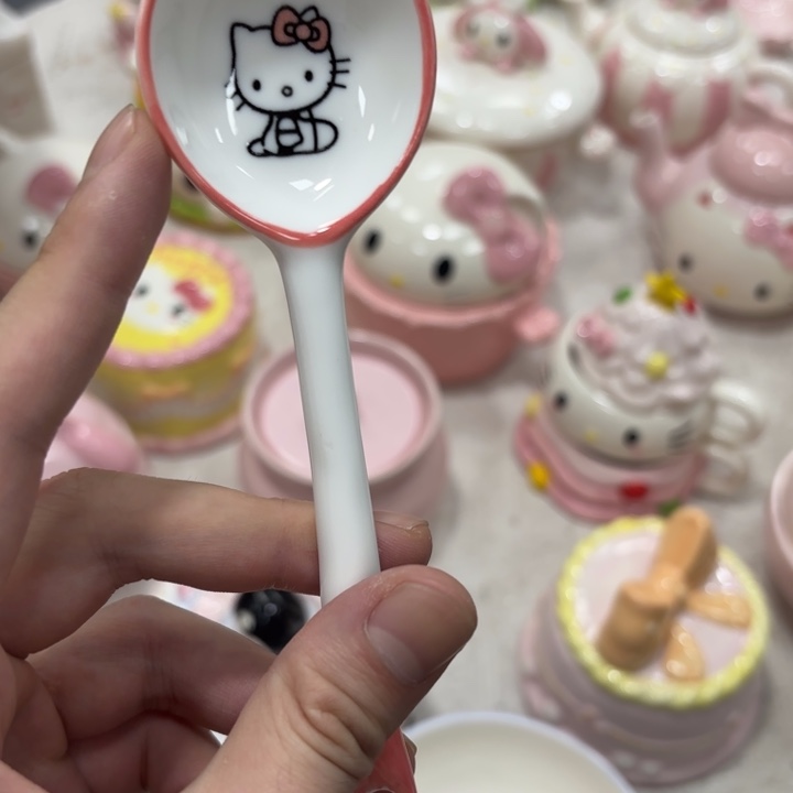 正版 高温釉下彩陶瓷..餐具