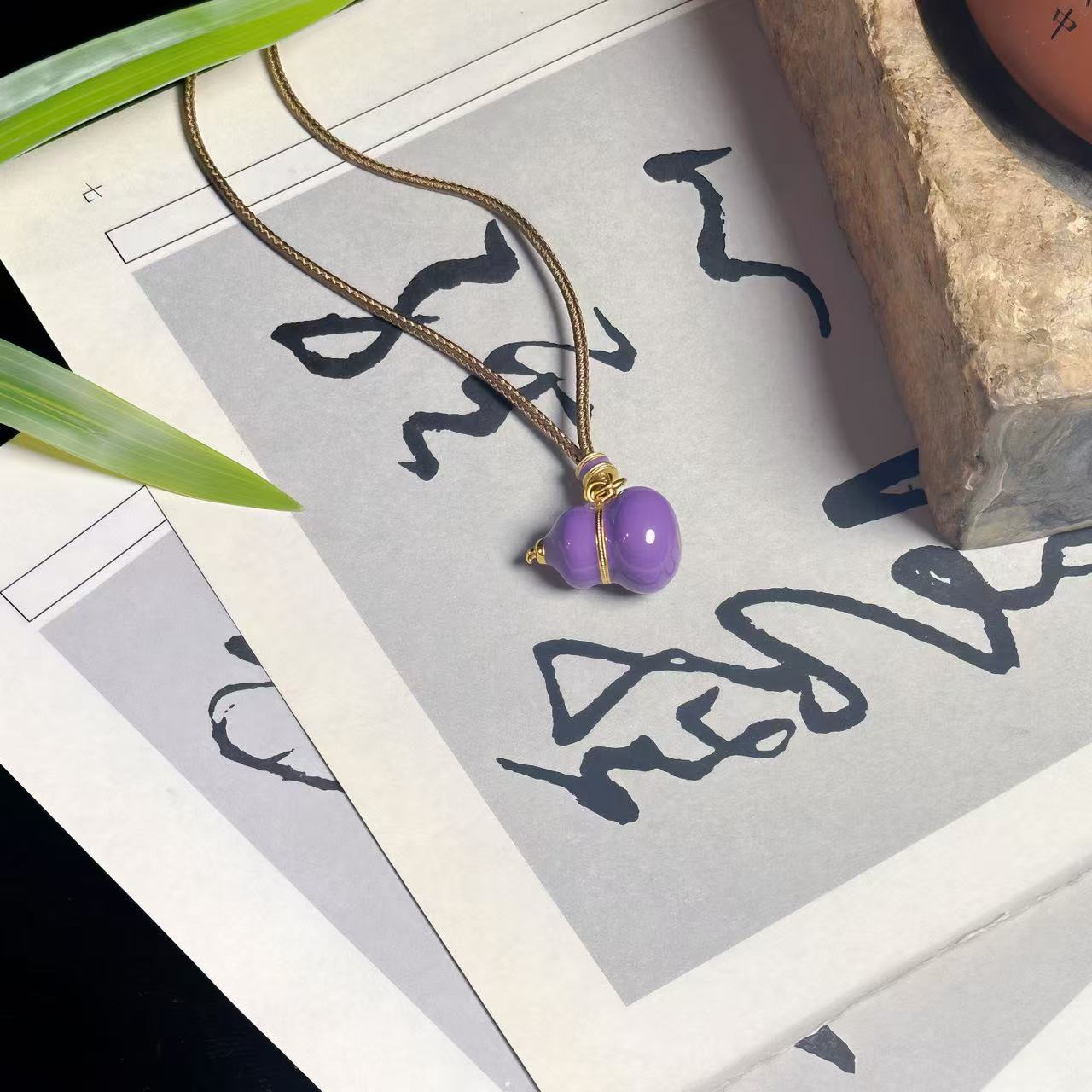 合金珐琅吊坠 《有福有禄》古法绿福珐琅彩葫芦吊坠编织绳项链