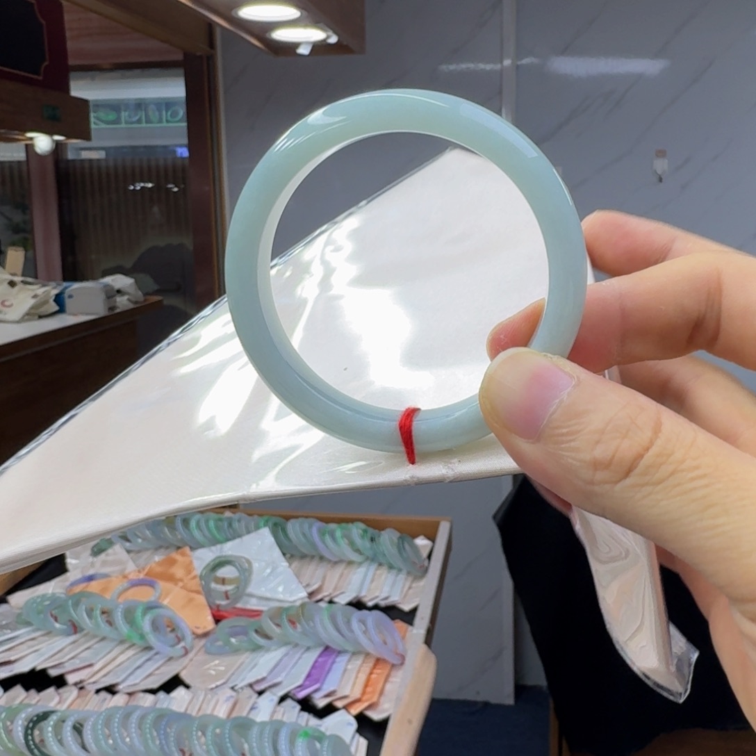 翡翠未镶嵌手镯纯天然缅甸翡翠A货