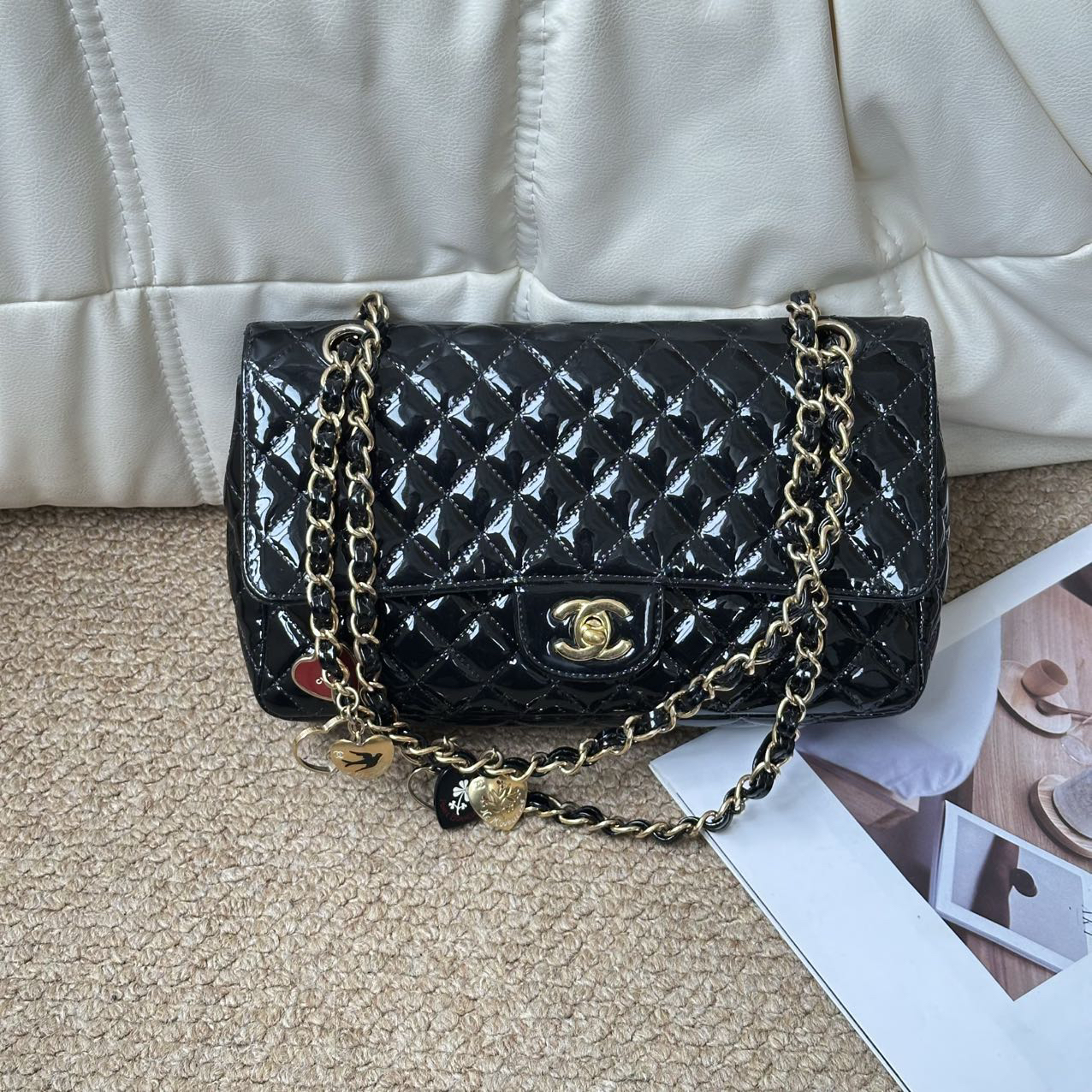 95新 Chanel/香奈儿 黑金 漆皮爱心情人节限定cf链条包/694783616