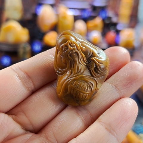 田黄石硬田石摆件