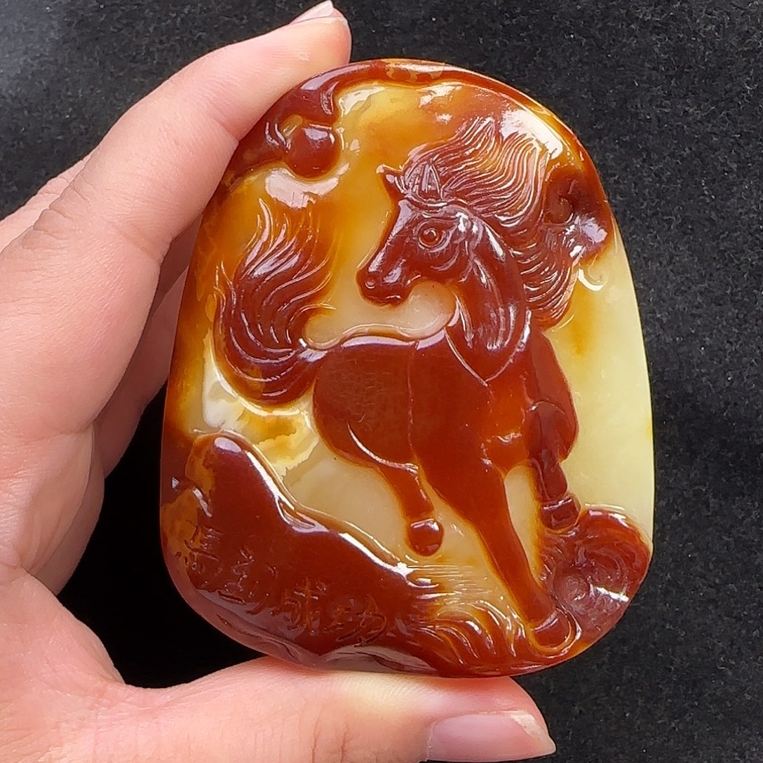 蜜蜡未镶嵌珠宝奇石