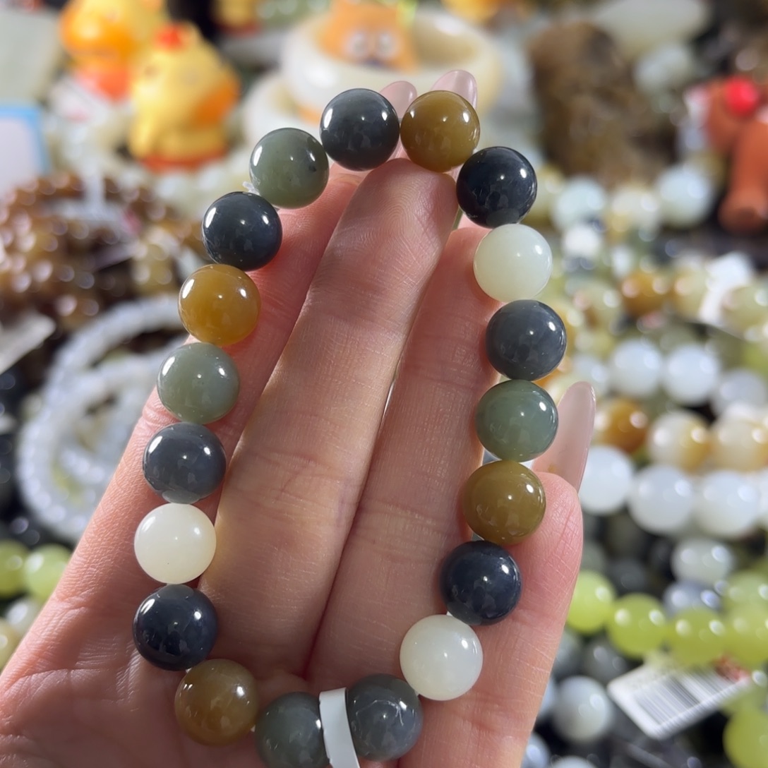 和田玉未镶嵌手串88