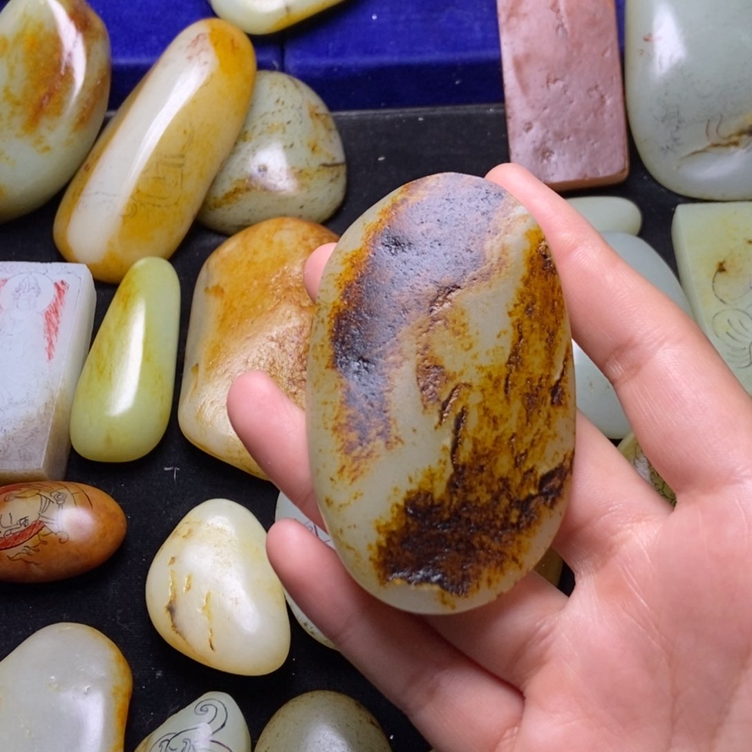 原石未镶嵌定制和田玉