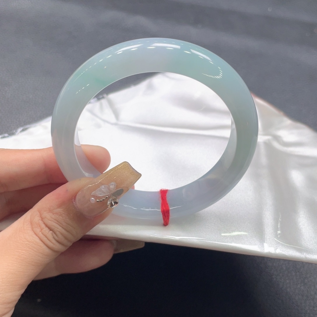 翡翠手镯未镶嵌40号