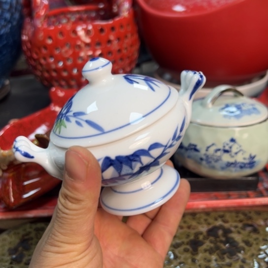 碟本店消费满二十包包邮的
