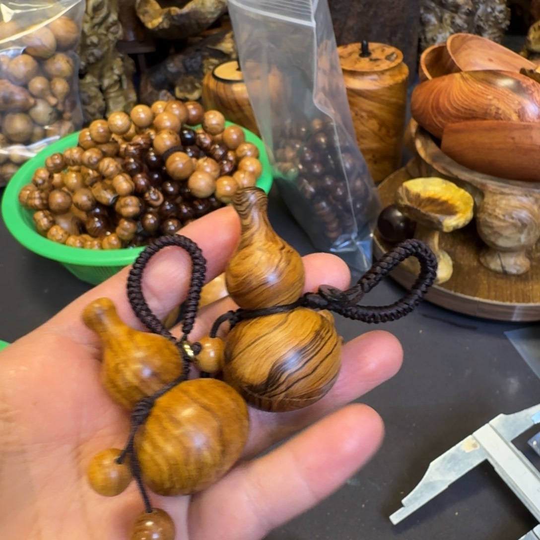 唐***年花梨木类贵黄鬼柳紫檀麻梨等硬木手作