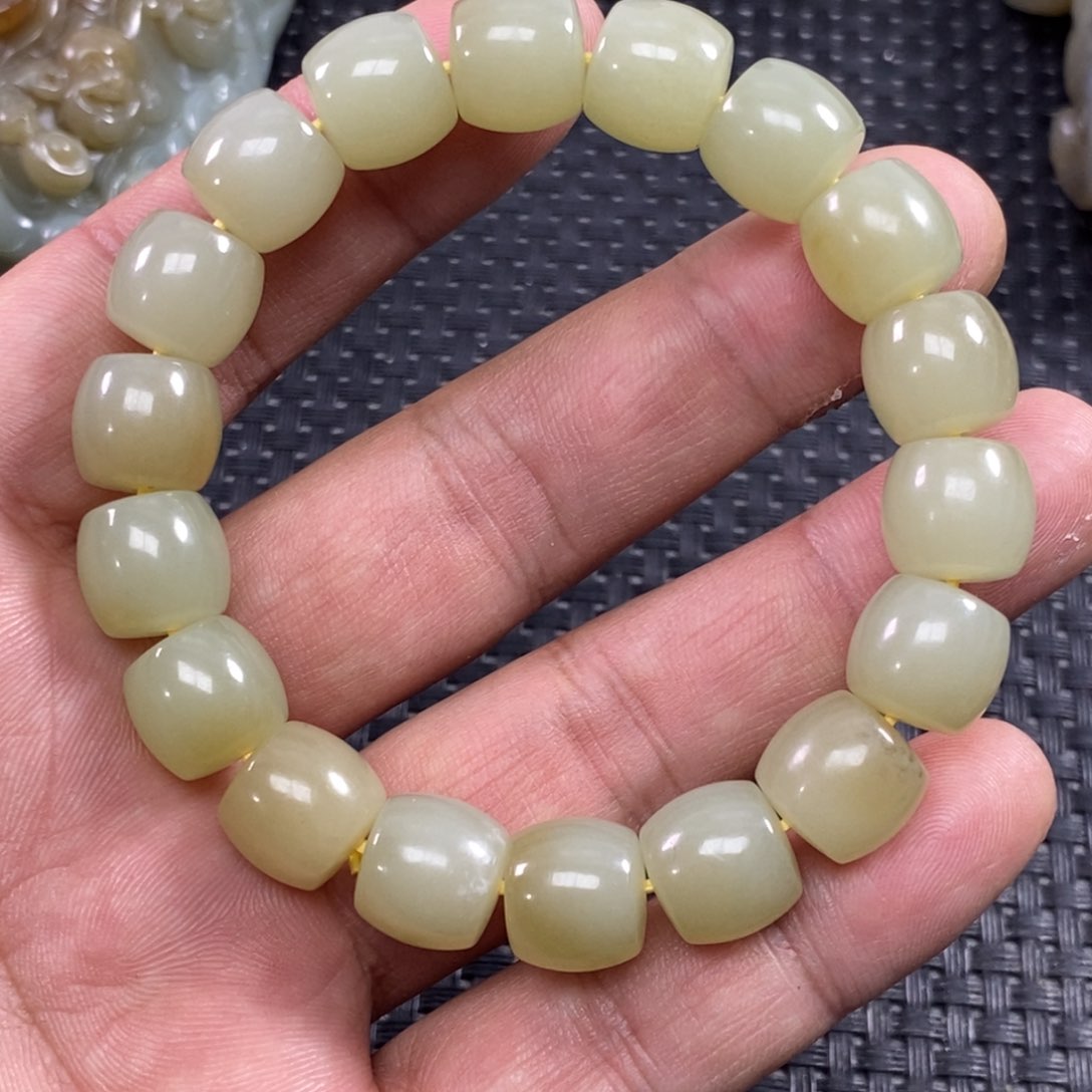 和田玉手链未镶嵌