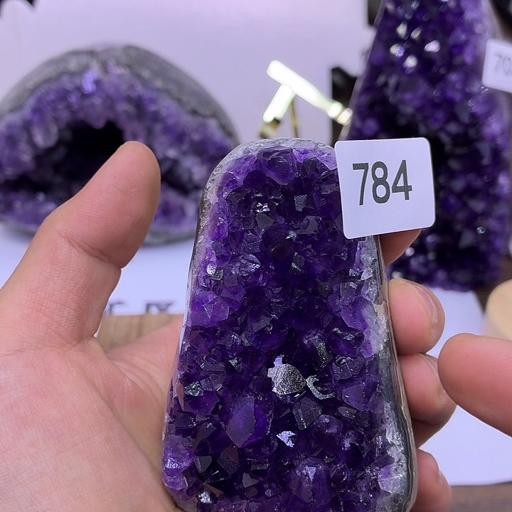 未镶嵌大型摆件（非配饰）紫晶