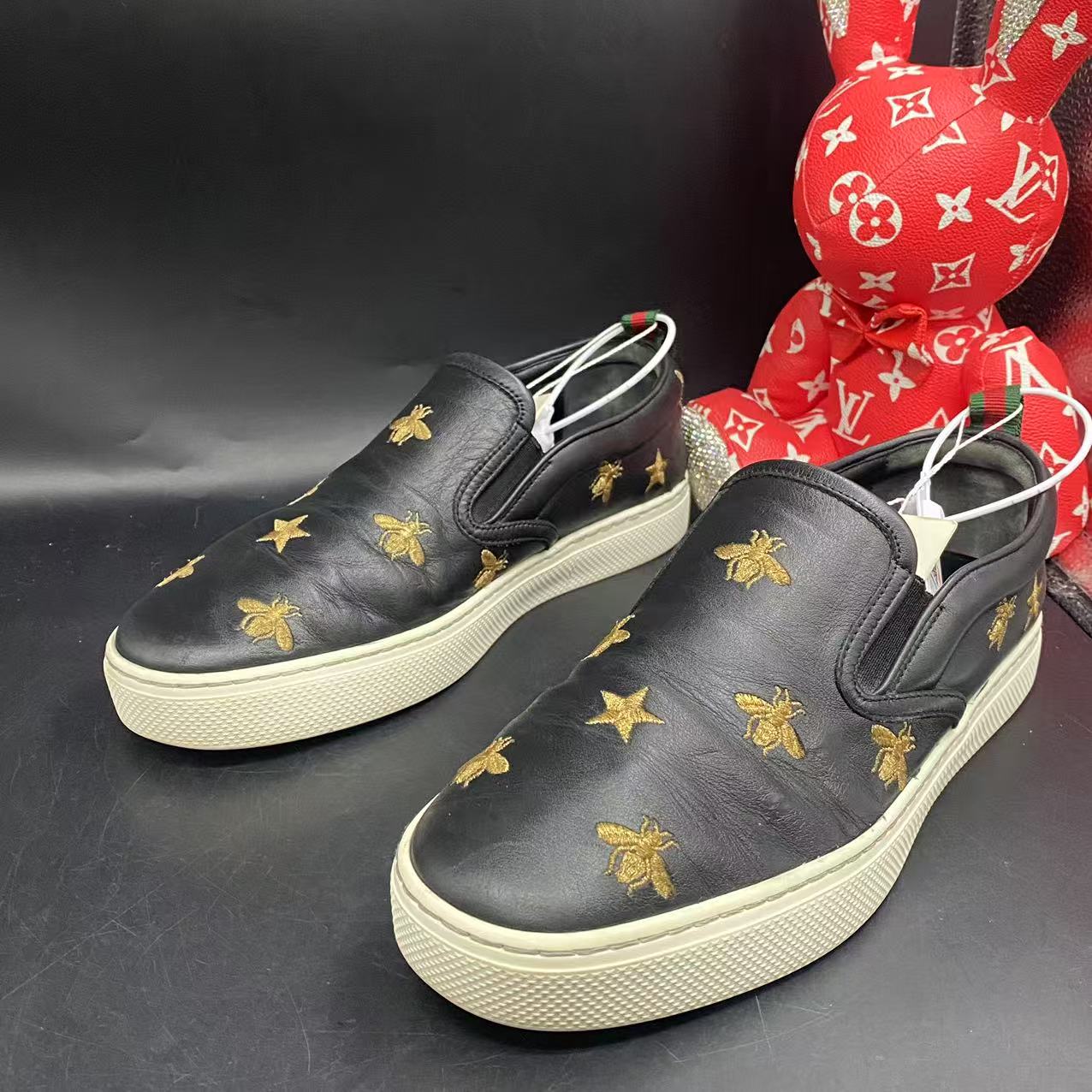 95新 GUCCI/古驰 黑烫金小蜜蜂一脚蹬板鞋40欧码ddm2053