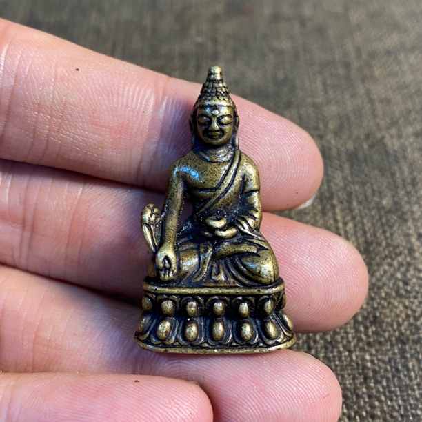 藏区老铜胎药师佛小摆件口袋佛