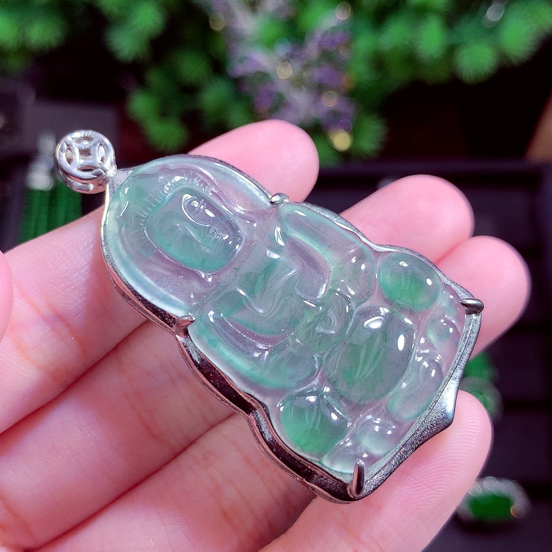 颈饰未镶嵌翡翠天然