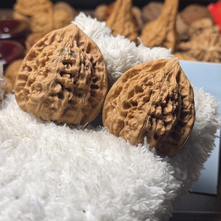 把件文玩核桃三角麒麟纹官帽