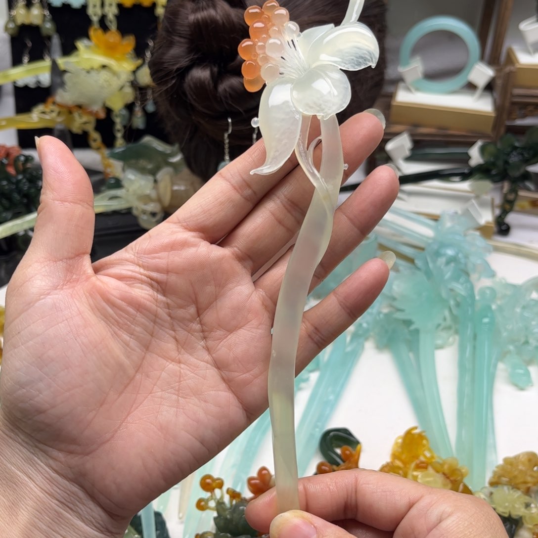 蛇纹石玉发饰合金北*