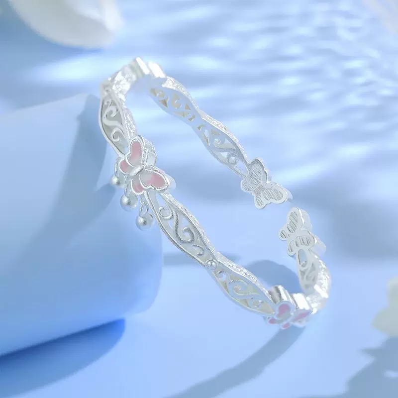 【清货专用】粉黛蝴蝶轻奢手镯A59