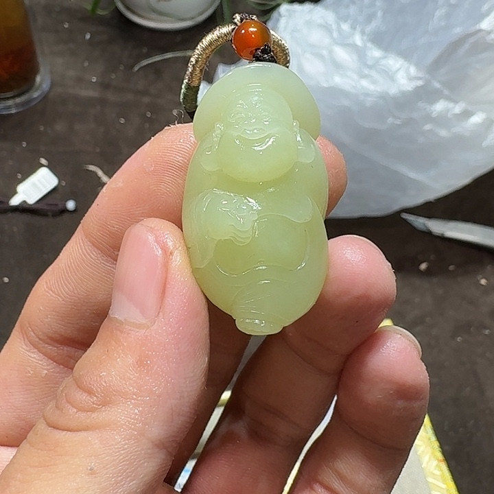 未镶嵌和田玉（糖玉）挂件