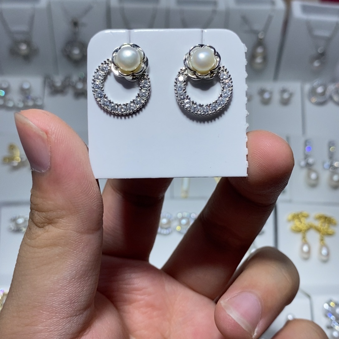 耳饰未镶嵌淡水珍珠