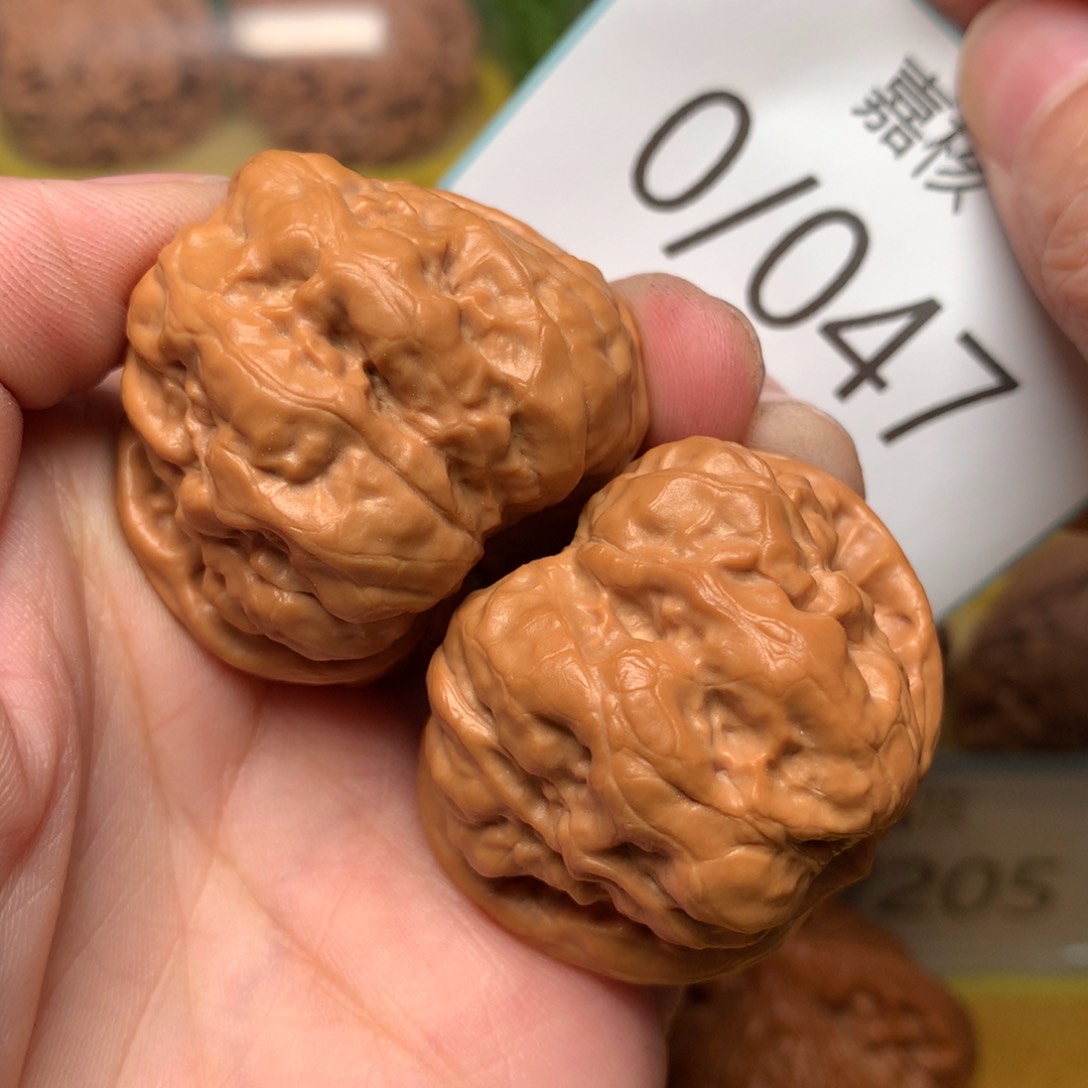 文玩核桃把件双开背肌肉蛙39