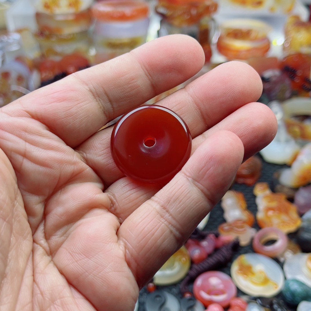 玛瑙/玉髓颈饰未镶嵌