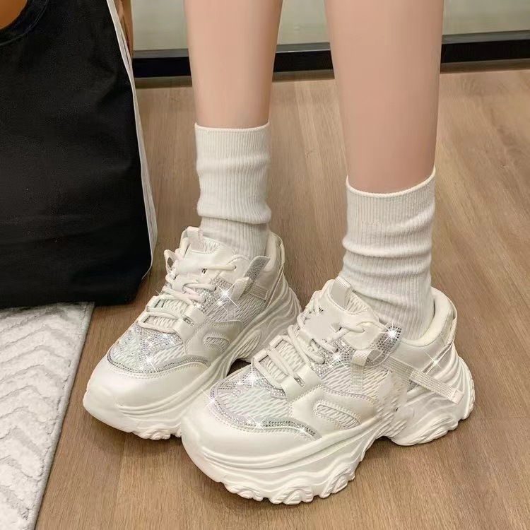 8117 春季透气米白老爹鞋（脚宽脚胖拍大一码）