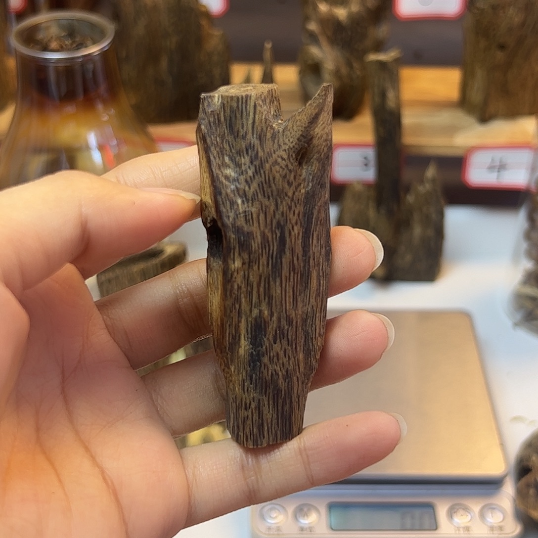 沉香碎屑沉香白棋 15.6克 小手把 清凉感 蜜甜香