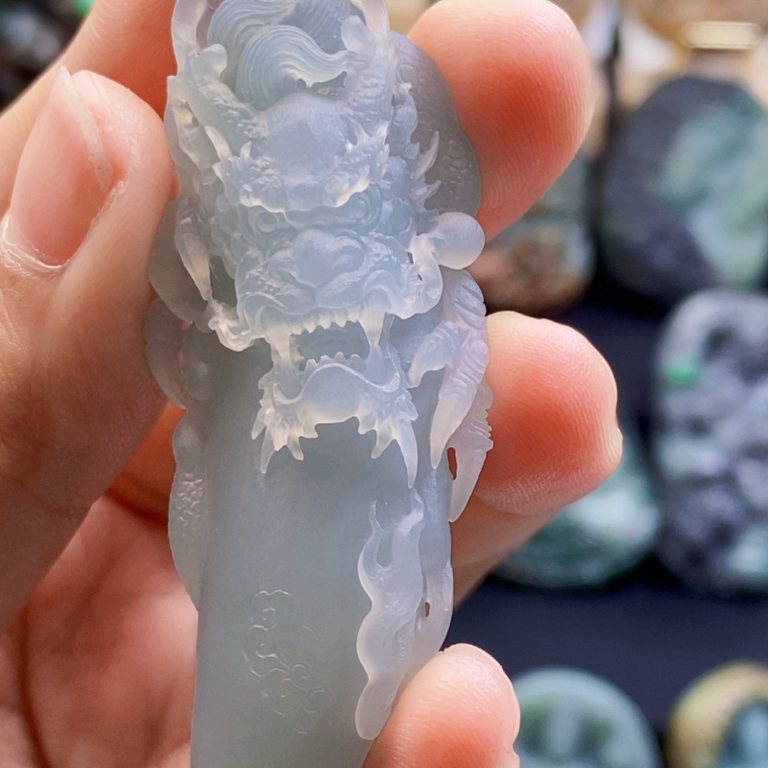 爱***变定制翡翠未镶嵌毛坯货定制加工