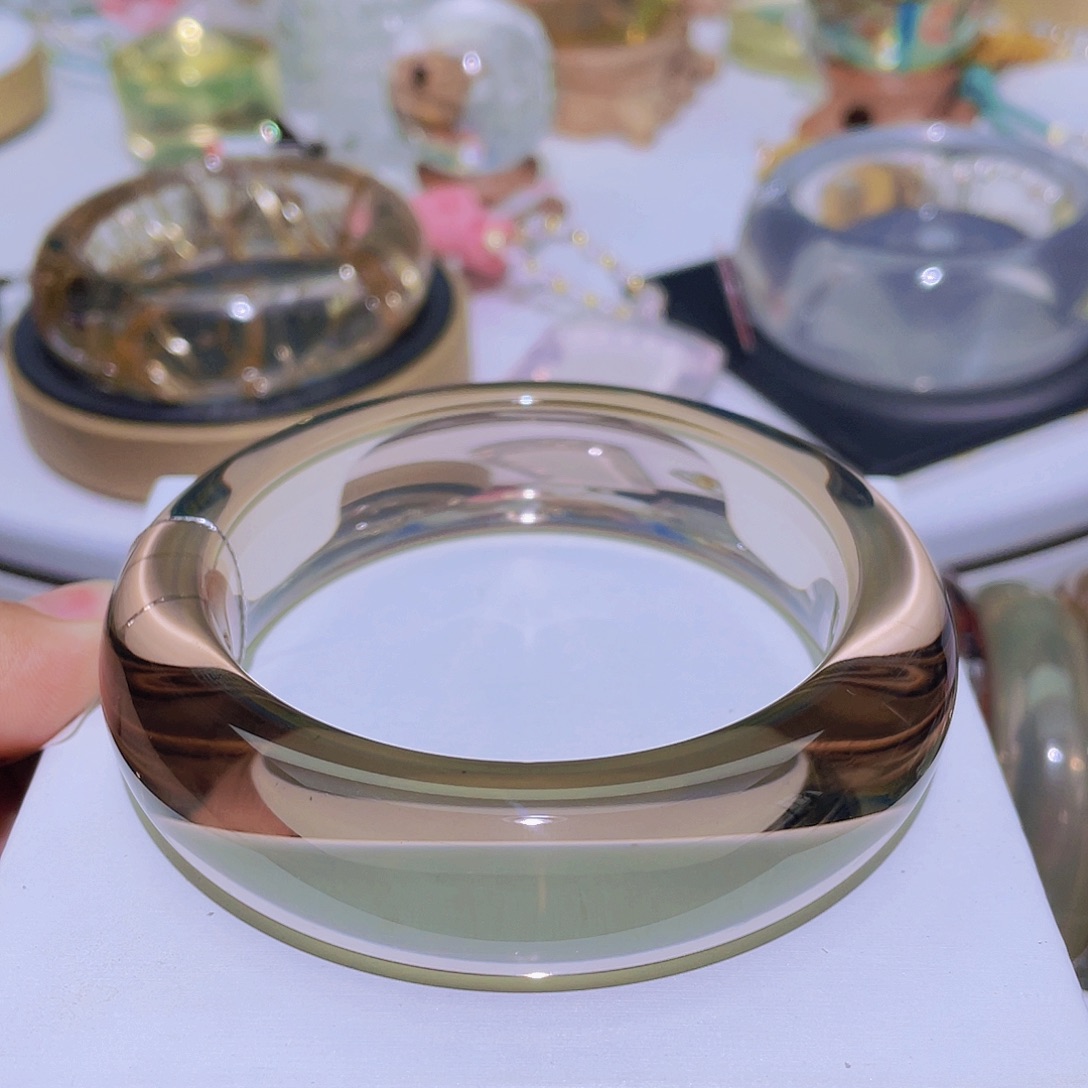 水晶手镯未镶嵌天然全净体茶水晶手镯