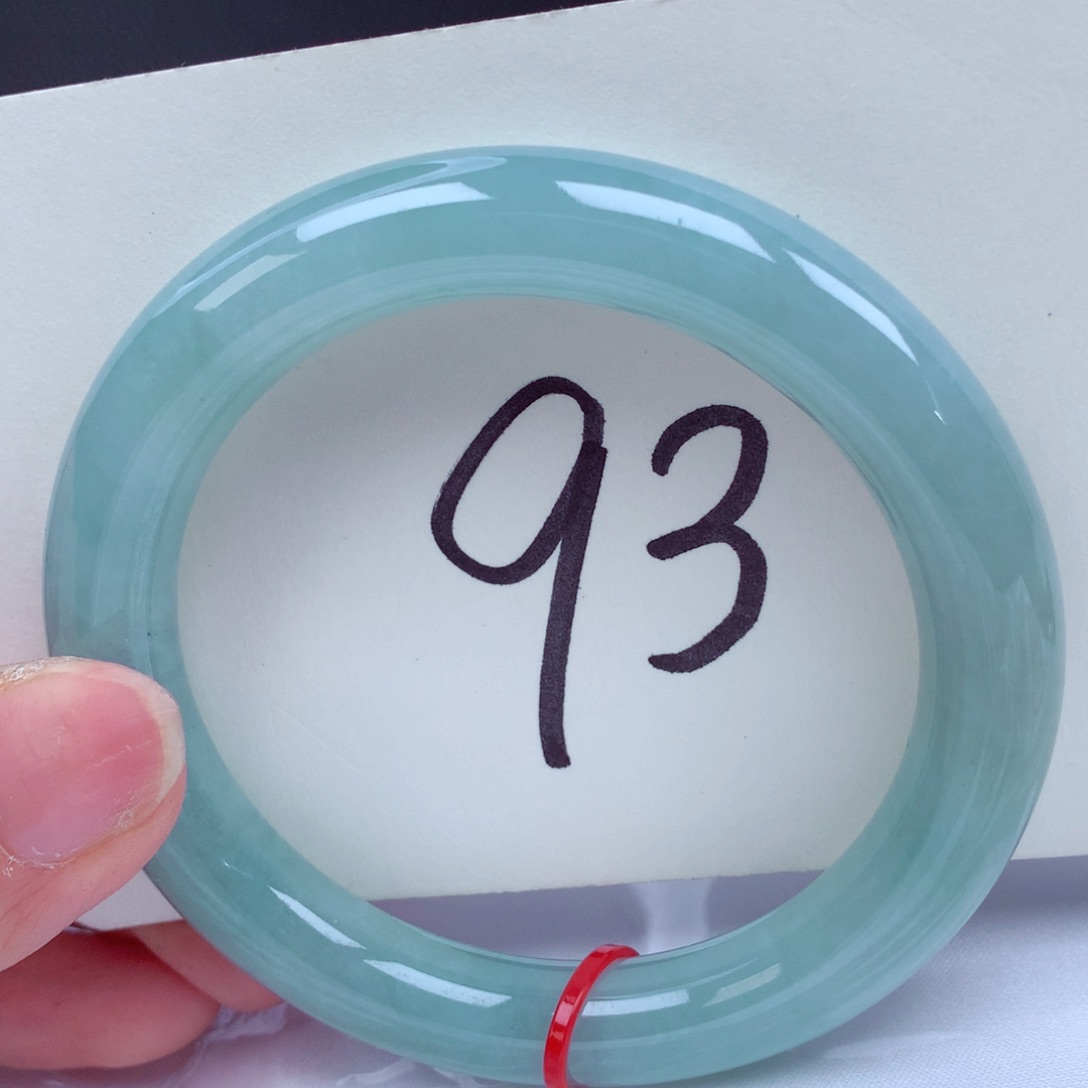 翡翠未镶嵌手镯翡翠