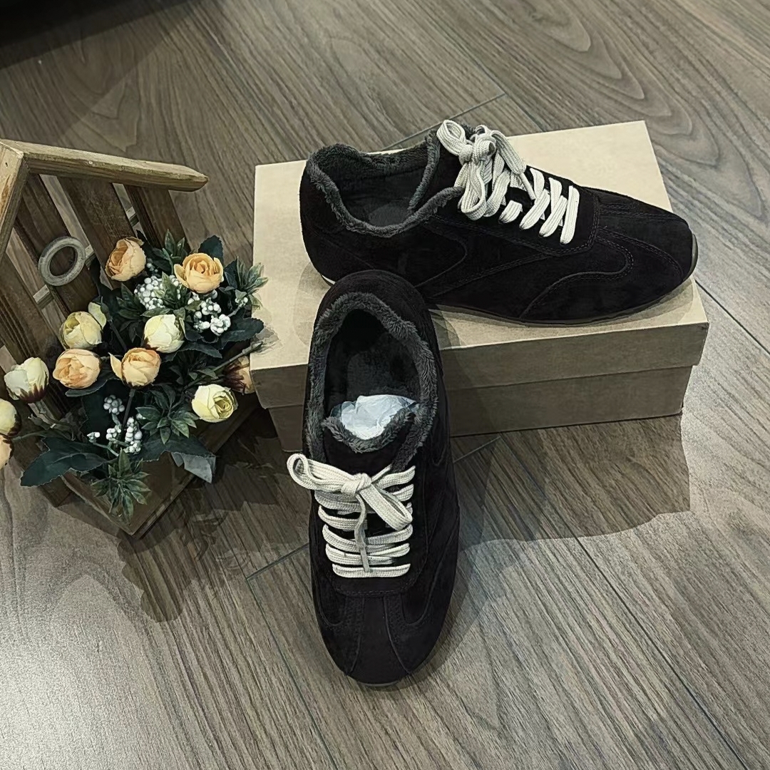 米姗秋冬新款加绒保暖牛皮德训鞋女防滑简约百搭休闲