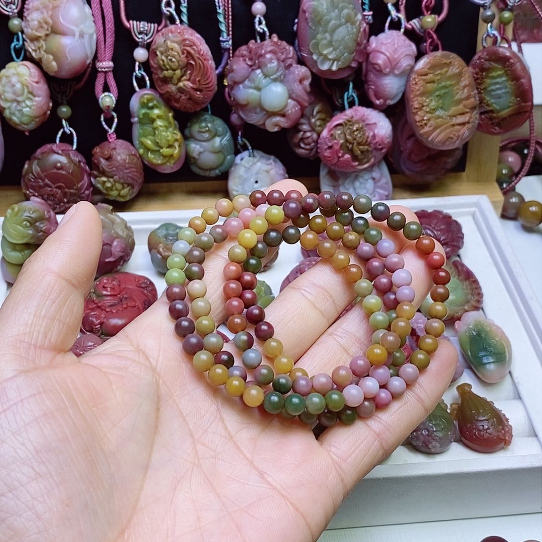 玛瑙/玉髓盐源玛瑙手串未镶嵌