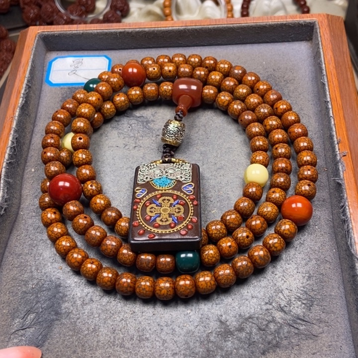 Z***O星月菩提吊坠菩提