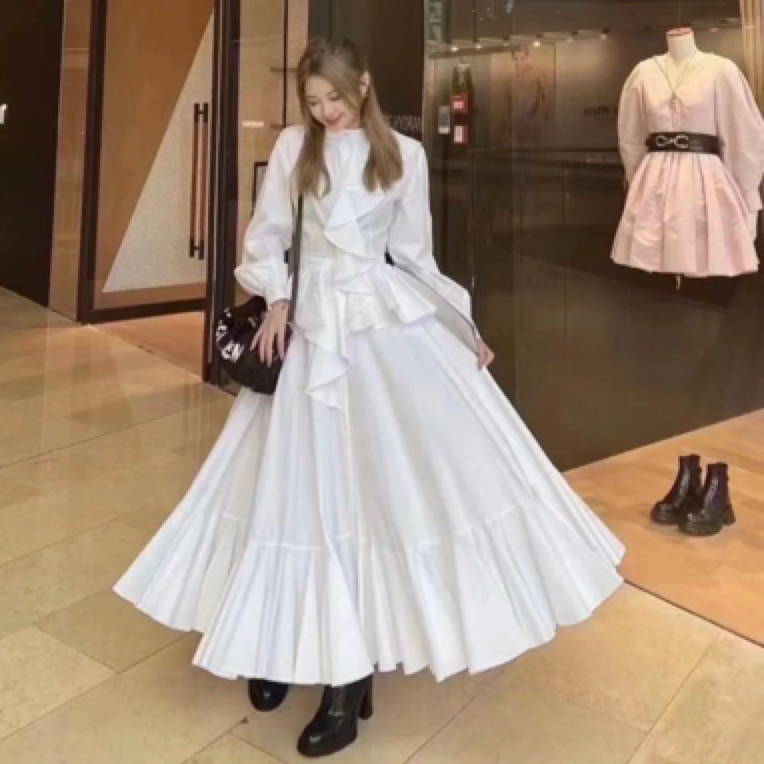 95新 Alexander McQueen/亚历山大·麦昆 麦昆白色长款连衣裙