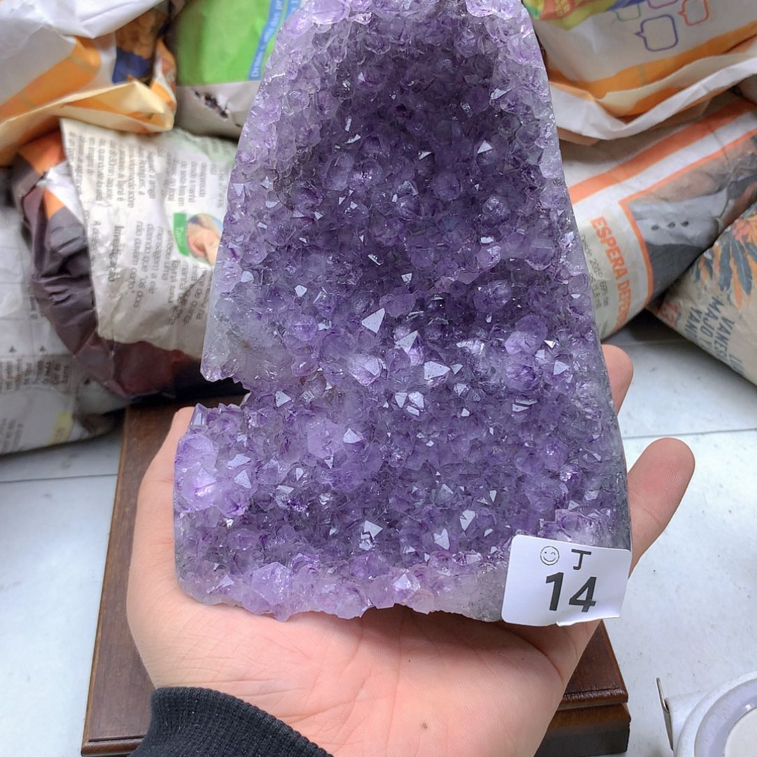 紫晶大型摆件（非配饰）未镶嵌