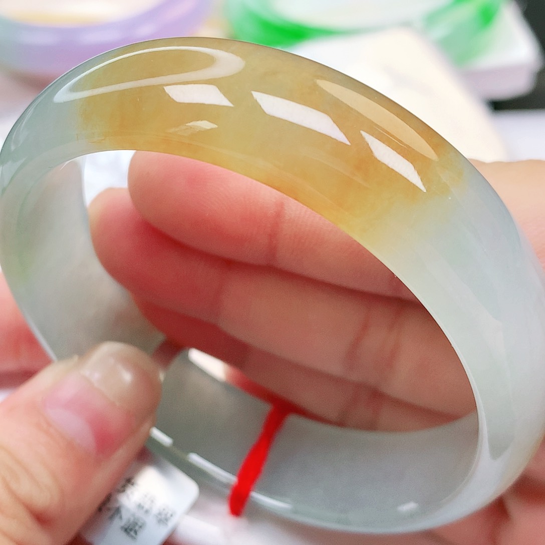 未镶嵌手镯翡翠缅甸纯天然A货翡翠高货冰黄翡毕业镯