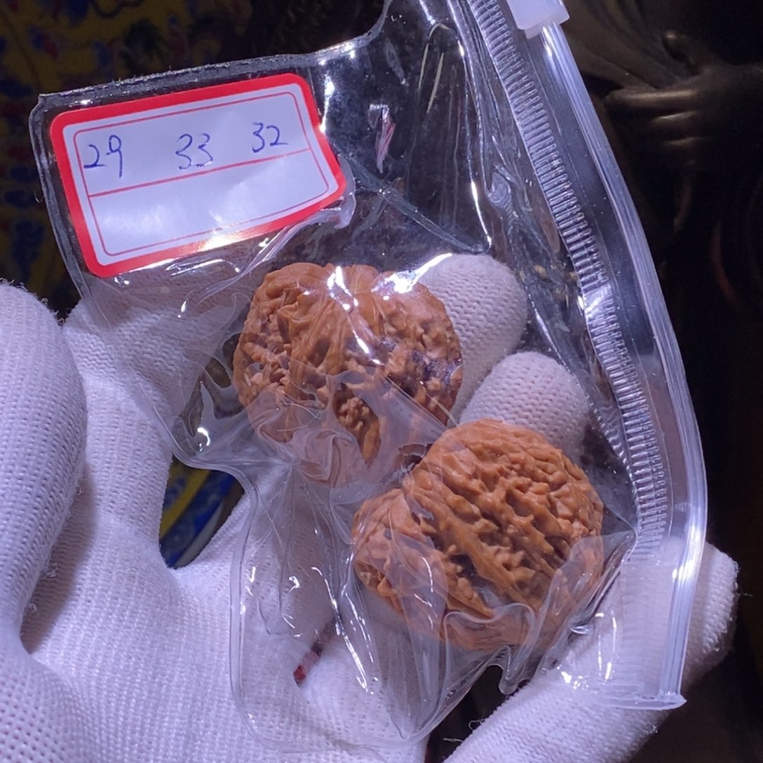 巍***～吊坠文玩核桃29 33 32南疆手捻
