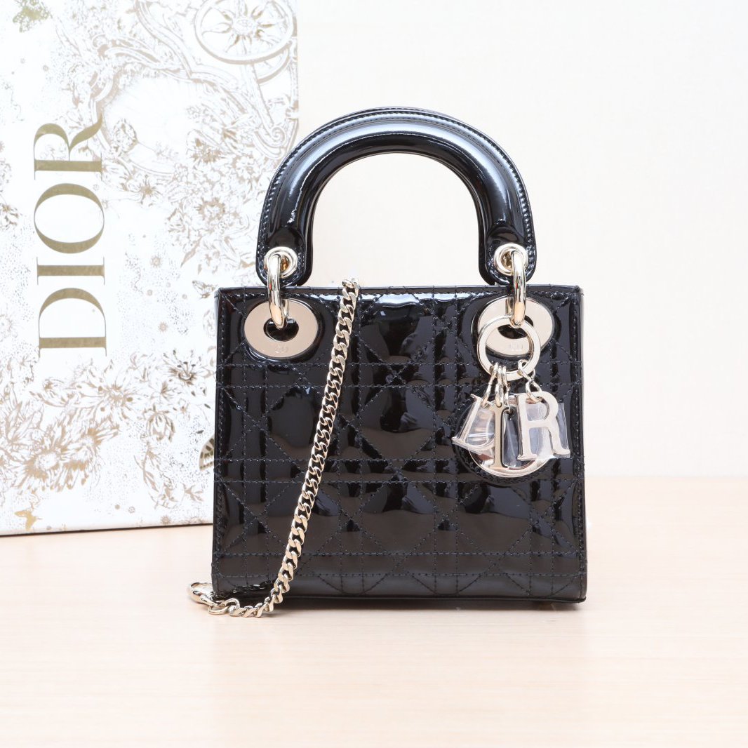 99新 DIOR/迪奥 小花攀攀Lady Dior 戴妃包 三格 黑色 漆皮 