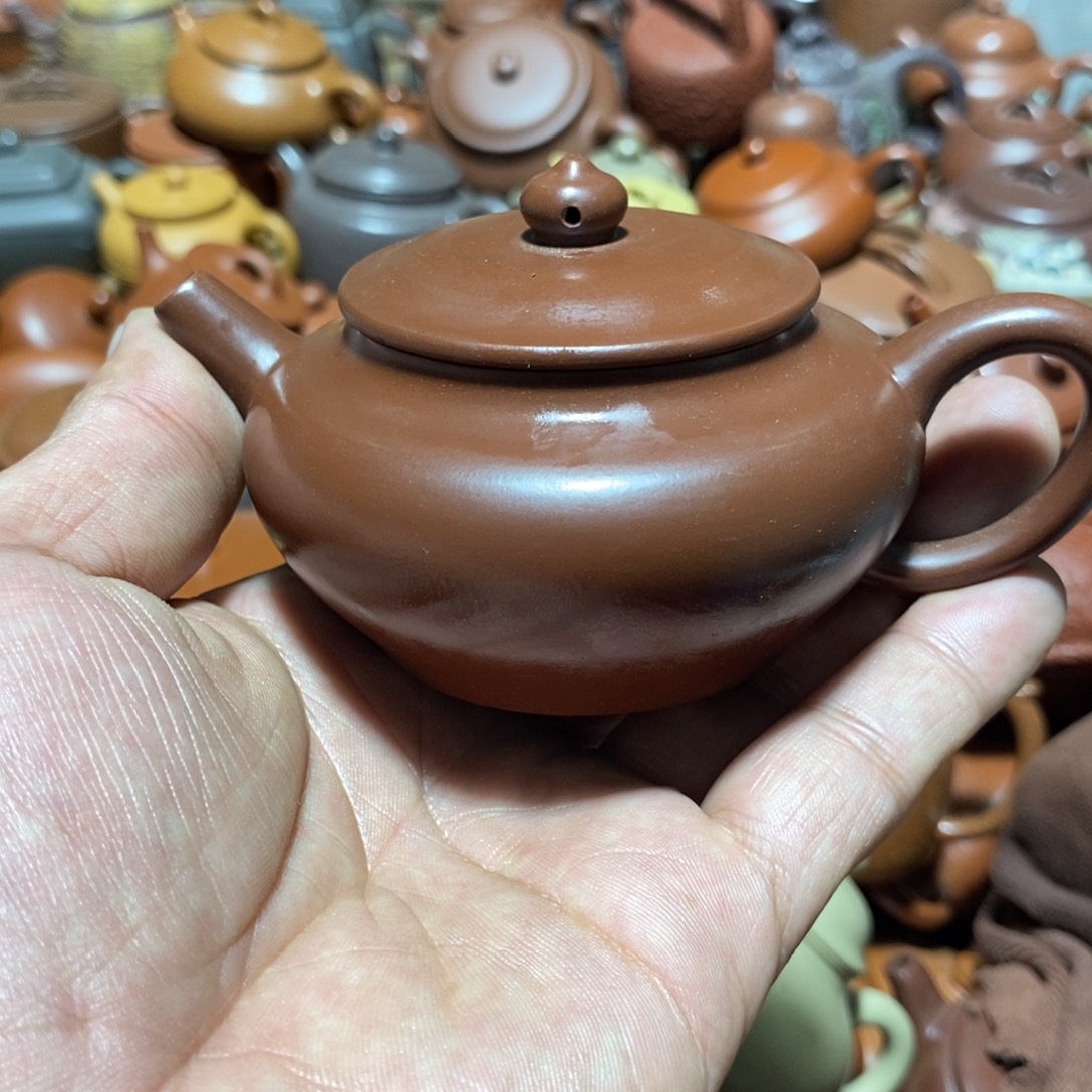 紫砂茶壶欢迎各位光临惠顾