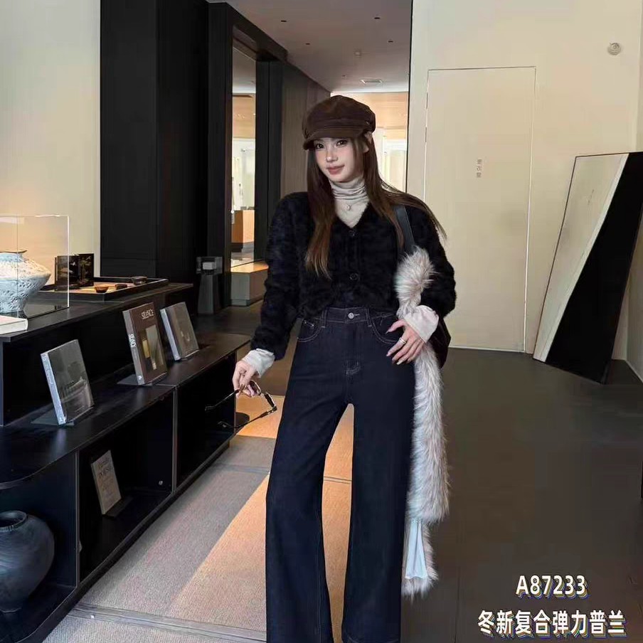 〔艾木〕阿里莎莎67233 冬款韩版显瘦加厚复合绒四面弹牛仔直筒裤女