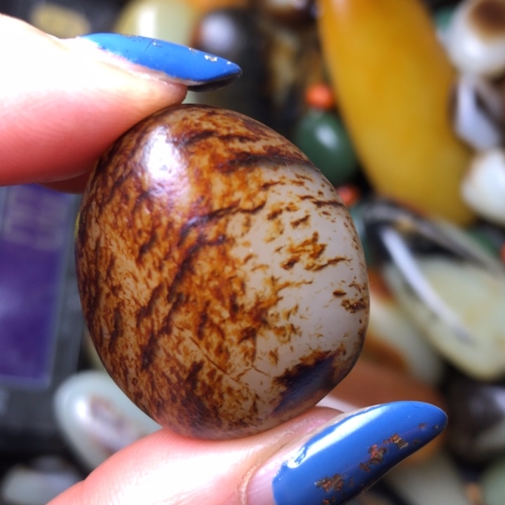 和田玉未镶嵌珠宝奇石