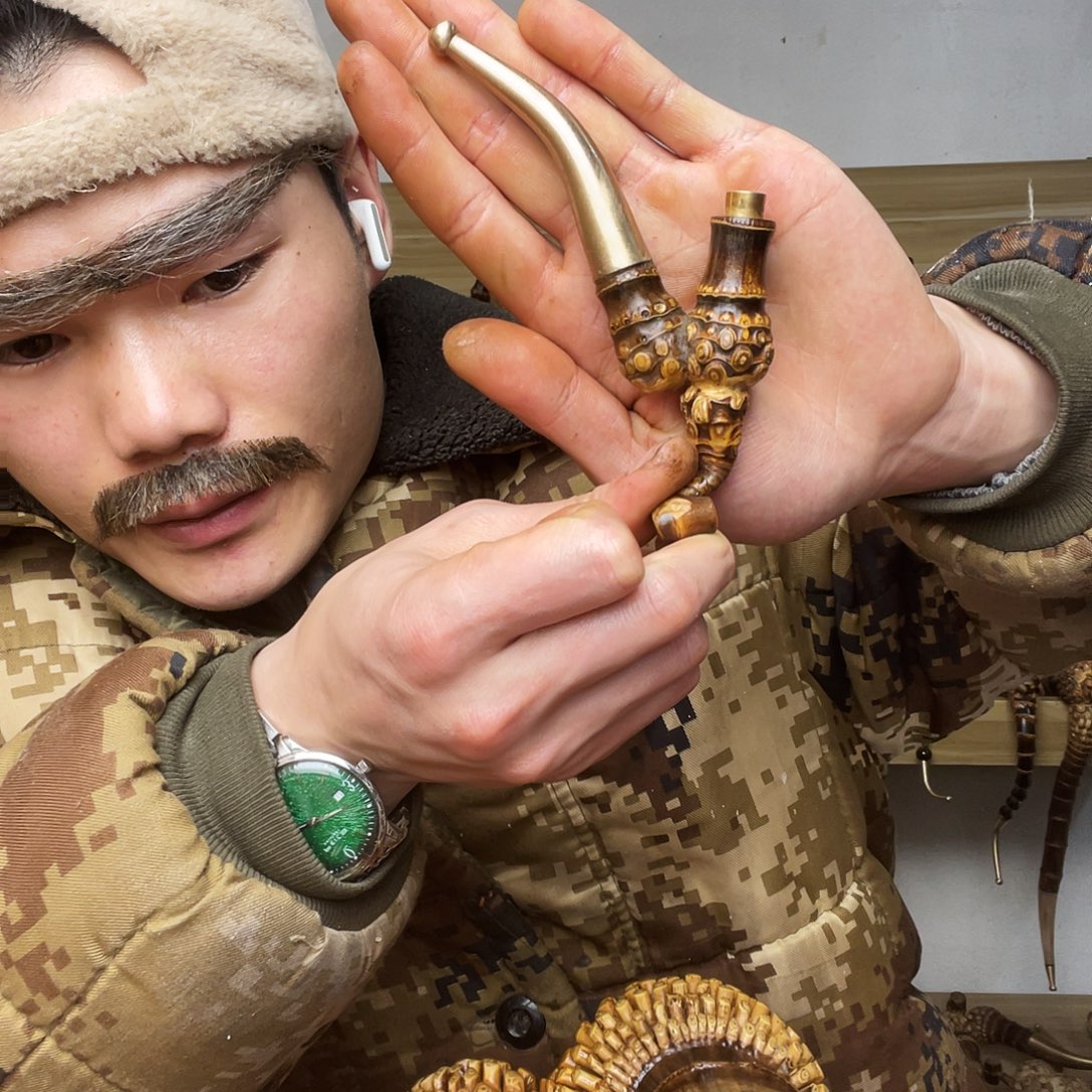 吕***少哈哈哈哈哈哈哈哈哈哈哈哈