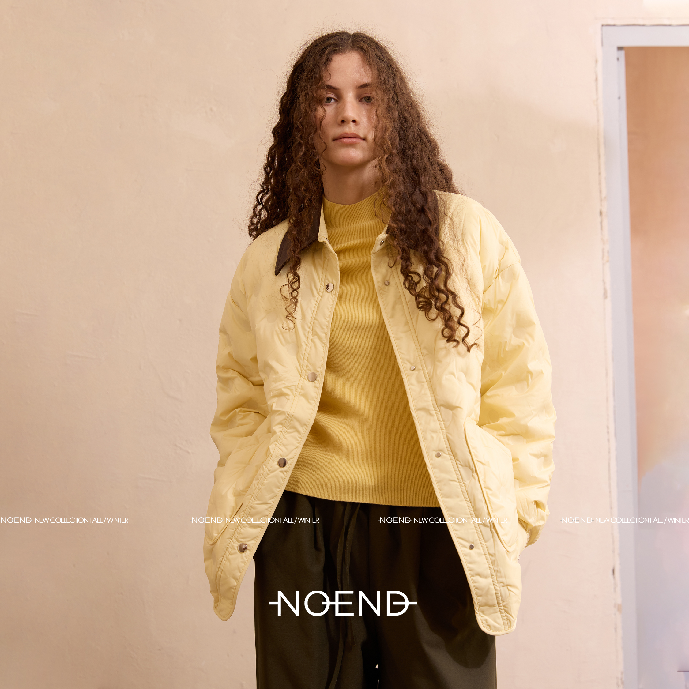 25/冬日开场白90白鸭绒复古拼皮领衬衫式轻盈羽绒服