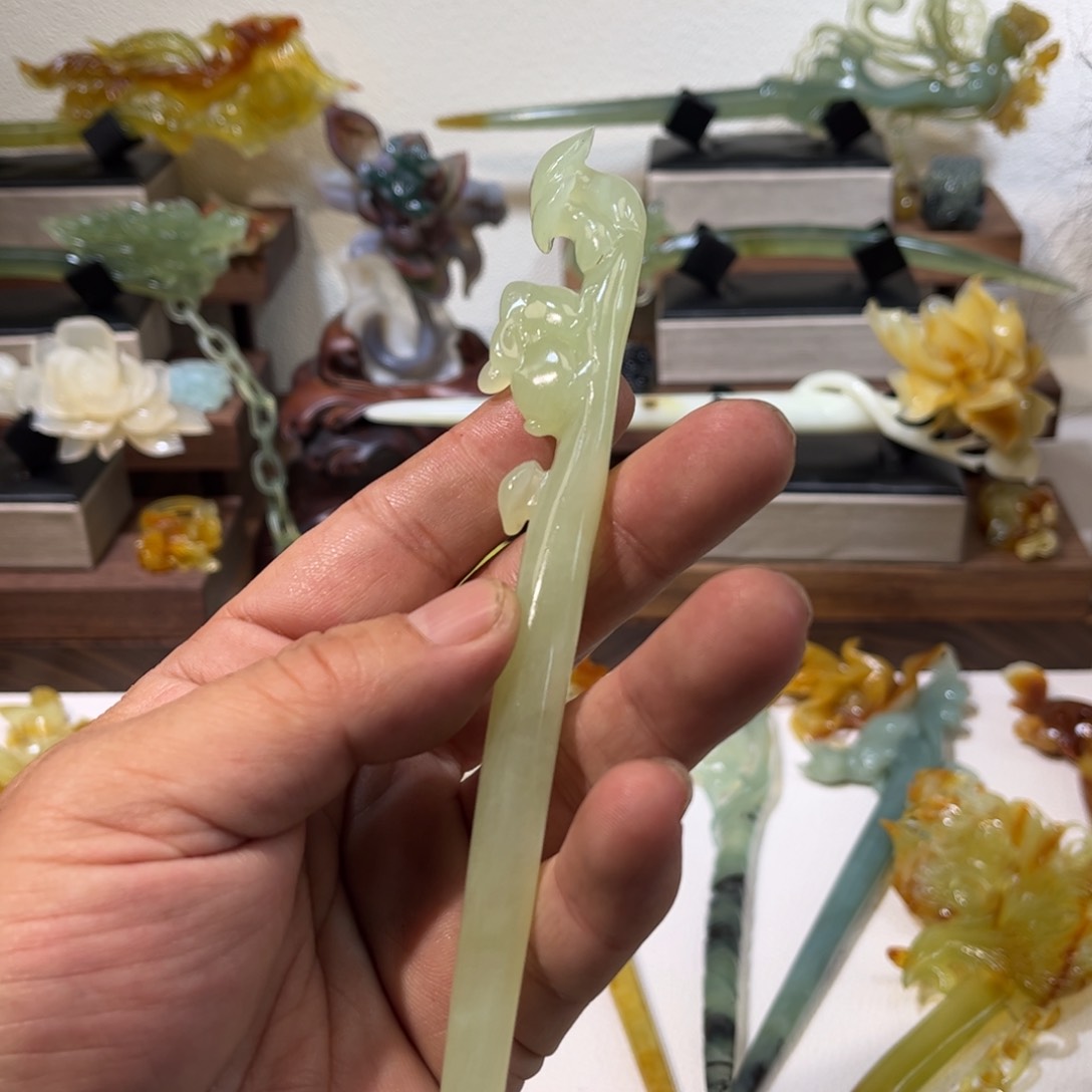 蛇纹石玉发簪合金